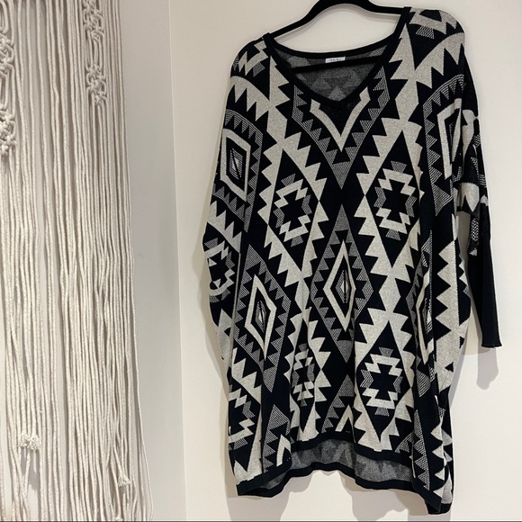 TOBI Aztec Sweater Dress - Picture 1 of 5